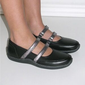 Paloma Wool no 1688 / 002KM Velcro Sporty Ballerina Shoes (size 9)